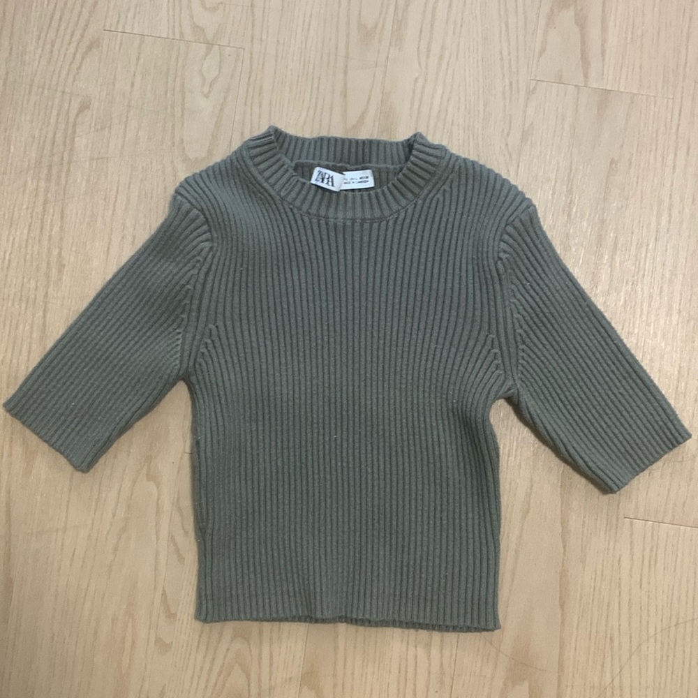 Knit tee